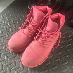 Timberland pink boots