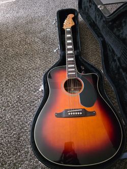 Fender Kingman California series sce 3ts