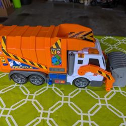 Garbage Truck Toy 