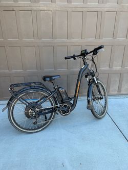 Rad City Stepthrough E-bike