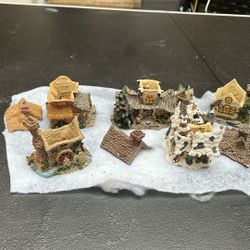 Boyd’s Bearly-Built Villages