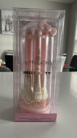 Hello Kitty Brush Set
