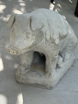 Cement Pig