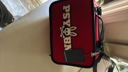 Psycho bunny lunchbox