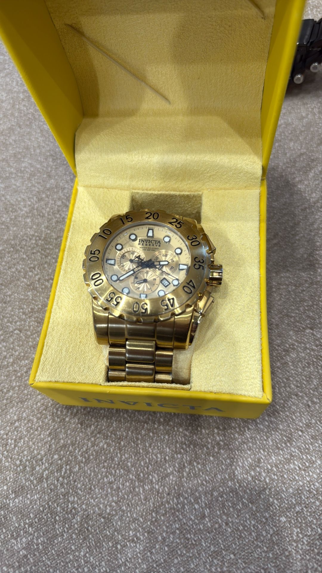 Invicta Reserve Diver