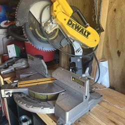 Dewalt Sierra 12 Pulgadas 