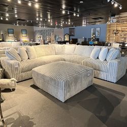 Grey 3PC Sectional 