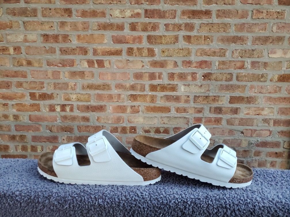 Birkenstock Arizona Soft Footbed Sandals Unisex 41 Women 10 Men 8 White Color Worn Twice
