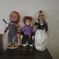Chucky dolls life size from neca