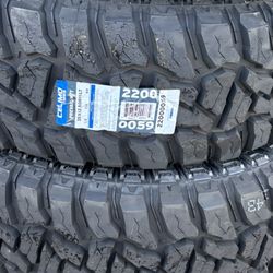 4 Tires 35x12.50-15 $770