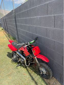 Pit bike