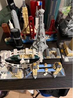 Lego architecture lot