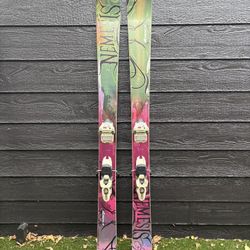 2010 Nordica Nemesis Women’s Skis (161)