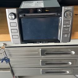 Toyota Tundra Stereo OEM 
