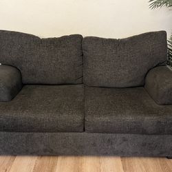 Love Seat 
