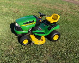 John Deere Riding Mower 239 Hours