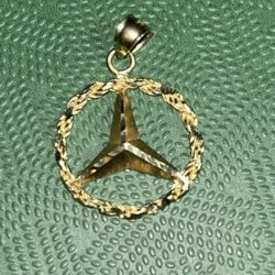 10k benz pendant
