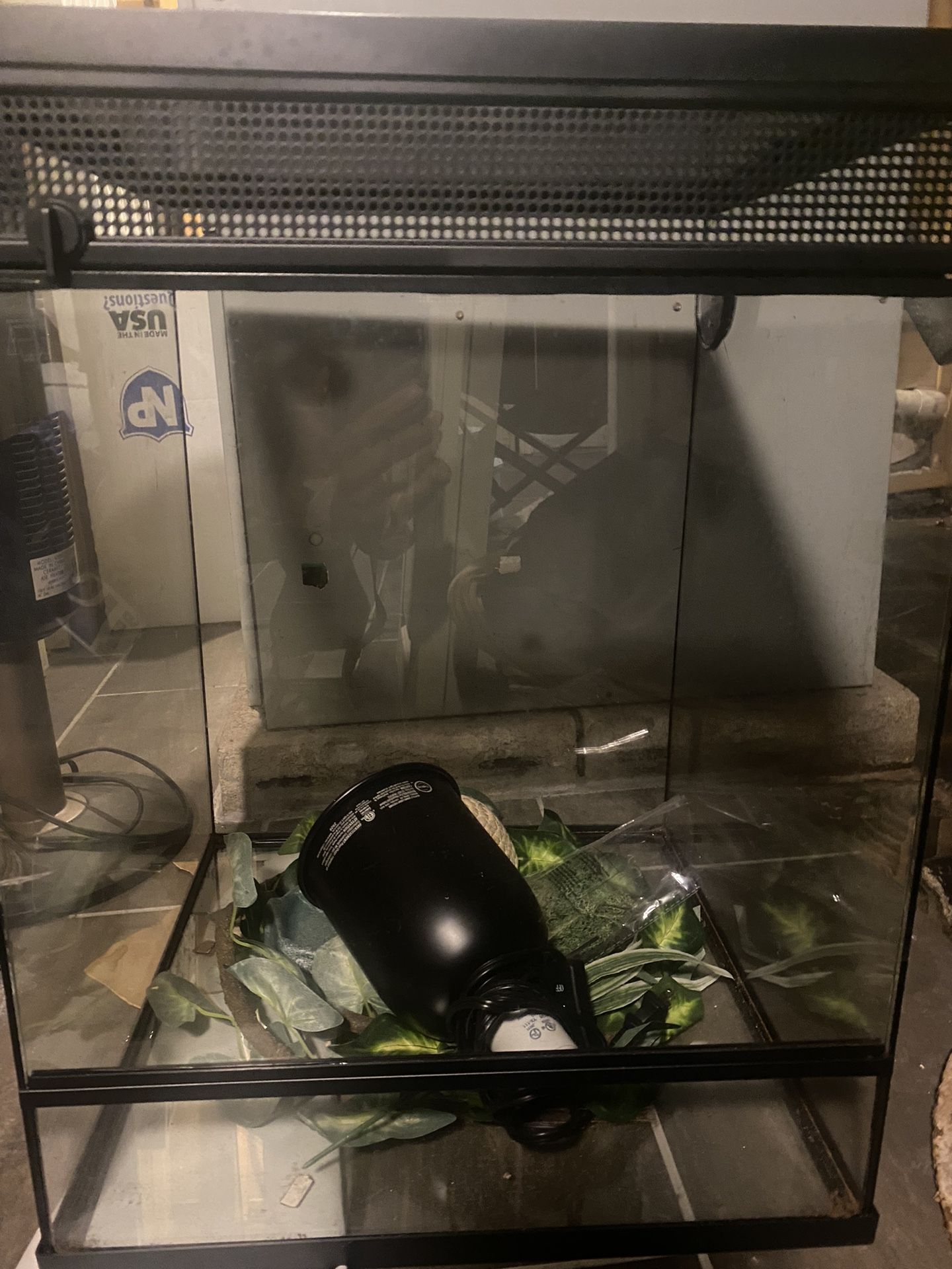 Glass Reptile Terrarium 30 Gallons 