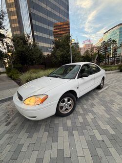 2005 Ford Taurus