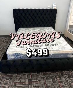 New queen bed with mattress
