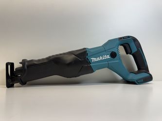 Brand New Makita 18V LXT Lithium-Ion Cordless Variable Speed Reciprocating Saw (Tool-Only)