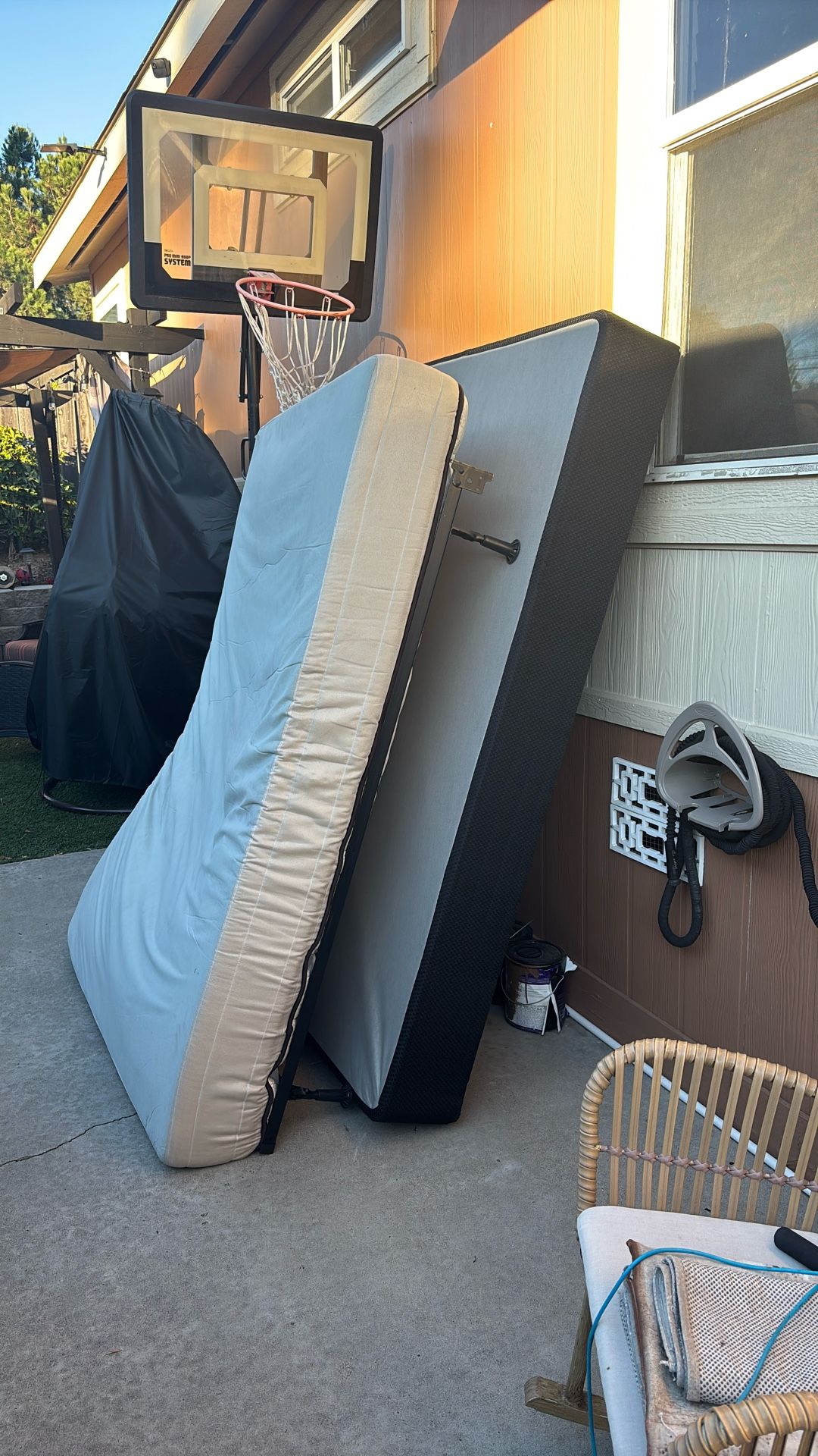 Full Size Mattress and Box Spring