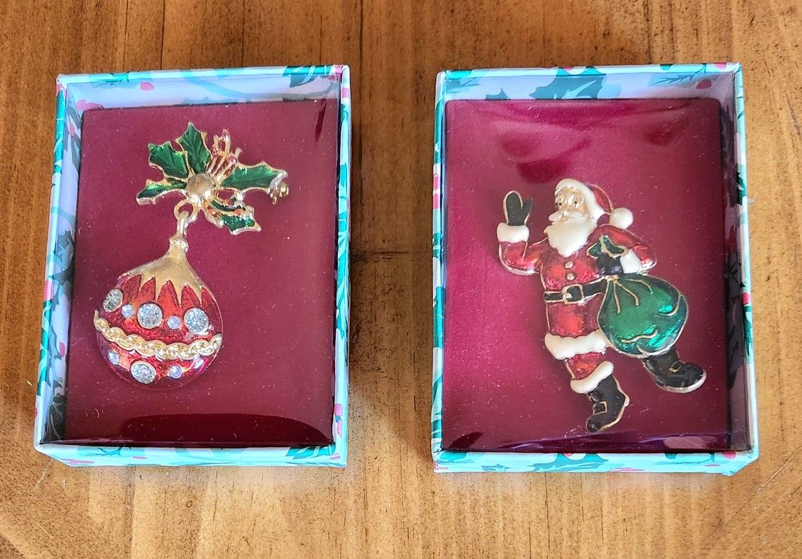 Vintage Christmas Pendants