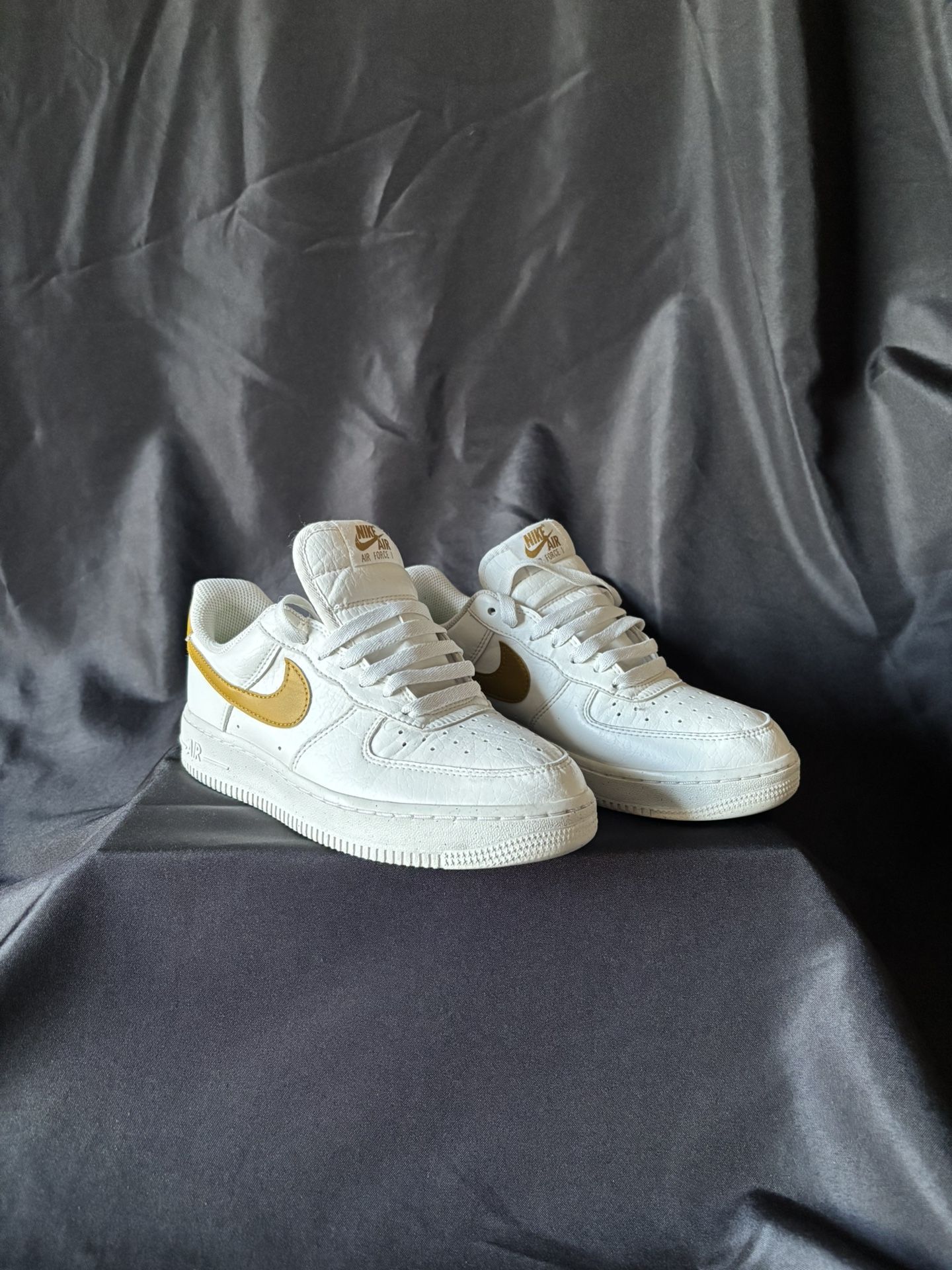 Air Force 1 Size 6 Youth