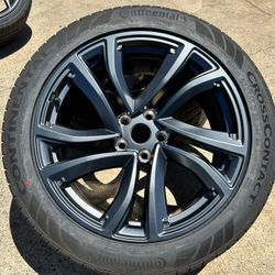 (1) ONLY ONE WHEEL 2026 TESLA MODEL X PERIHELIX WHEEL (FRONT OR REAR) WITH TIRE 