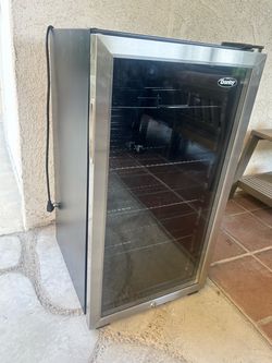 Danby Mini fridge Beverage Cooler