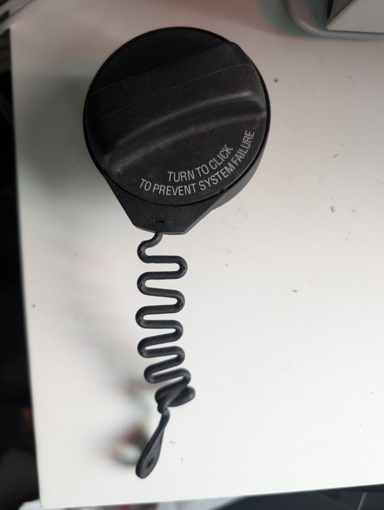 2007 Volvo Xc90 Gas Cap With Tether