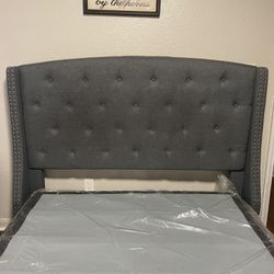 Upholstered Bed Queen And Box Frame 