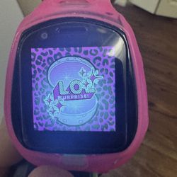 Lol surprise, smart watch with built-in camera