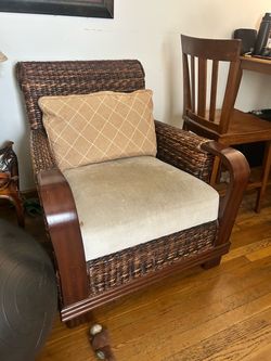 Wicker/Wood Chair