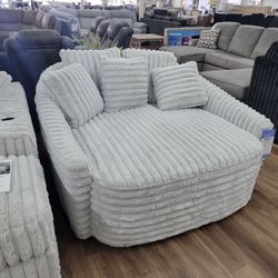 New Oversized Chaise Lounge Chair Sofa Couch In White 