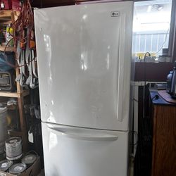 LG Refrigerator Freezer