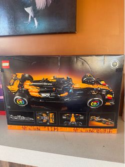 Lego 42228 McLaren MCL39 F1 Car