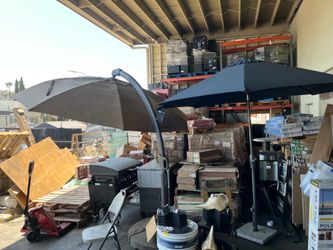 Costco outdoor umbrella with base