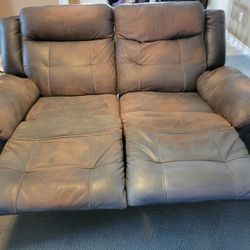 Loveseat recliners