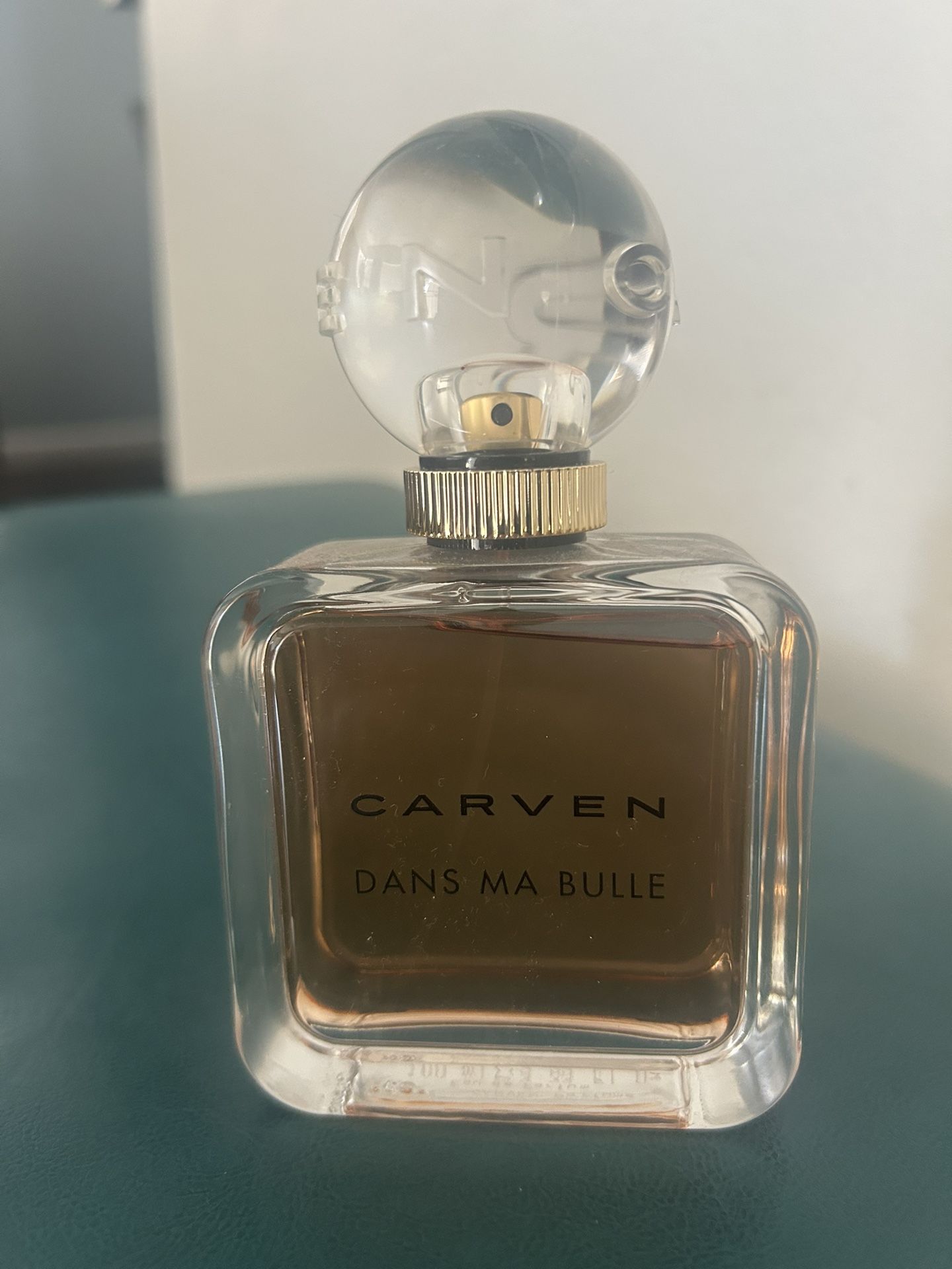 Carven Dans Ma Bullle