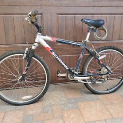 Schwinn Racer Aluminum Shimano Road Bike for Sale in San
