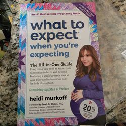 What to Expect When You're Expecting Book by Heidi Murkoff