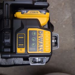 Dewalt 3 plane Green Lazer level
