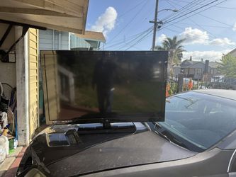 Westing House 50” Flat