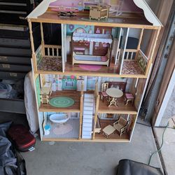 Doll House