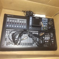 Tascam Digital Portastudio