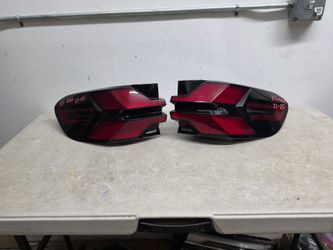 Left right tail light g05 x5 bmw 2023 2024 2025 2026