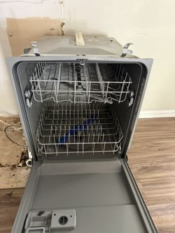 Dishwasher 