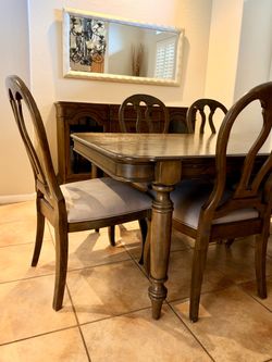 Elegant 7-Piece Dining Room Set – Living Spaces