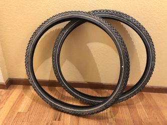 Studded Winter Bike Tires - 26 x 1.90